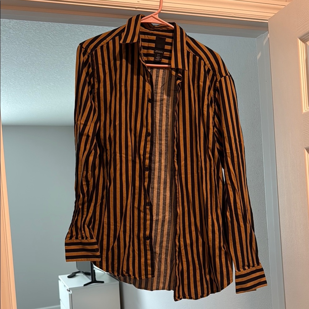 MENS H&M Black and gold Striped Dress Shirt